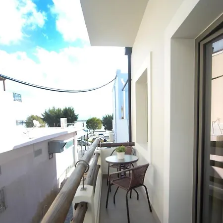 Apartment το στενάκι *